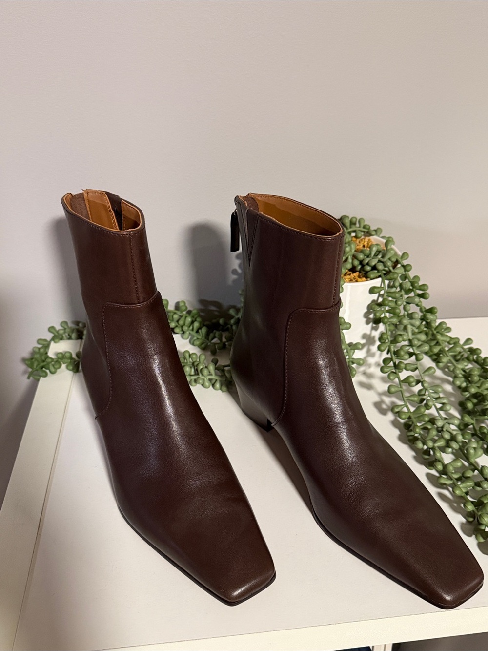 Lexie Ankle Boot in Leather by Madewell sz: 6